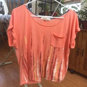 Salmon patterned crop top tee